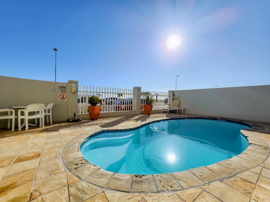 3 Bedroom Property for Sale in Mouille Point Western Cape